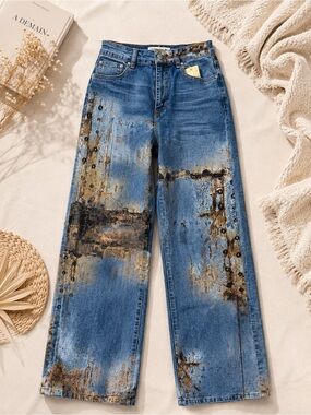 Artisan Distressed Wide-Leg Denim Jeans in Blue and Rust